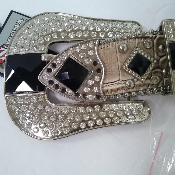Nocona Western Womens Belt Leather Beige Croc Stud Onyx Rhinestones 44\